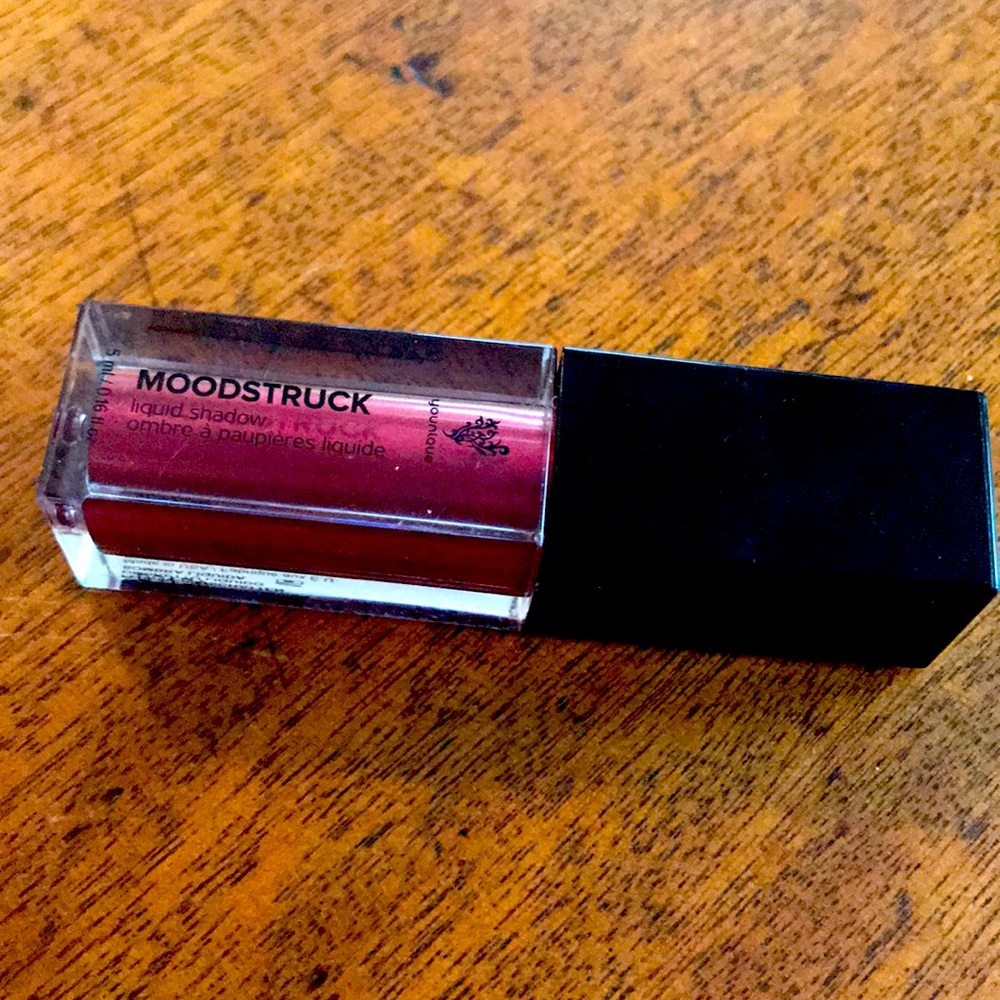 Younique Moodstruck Liquid Shadow